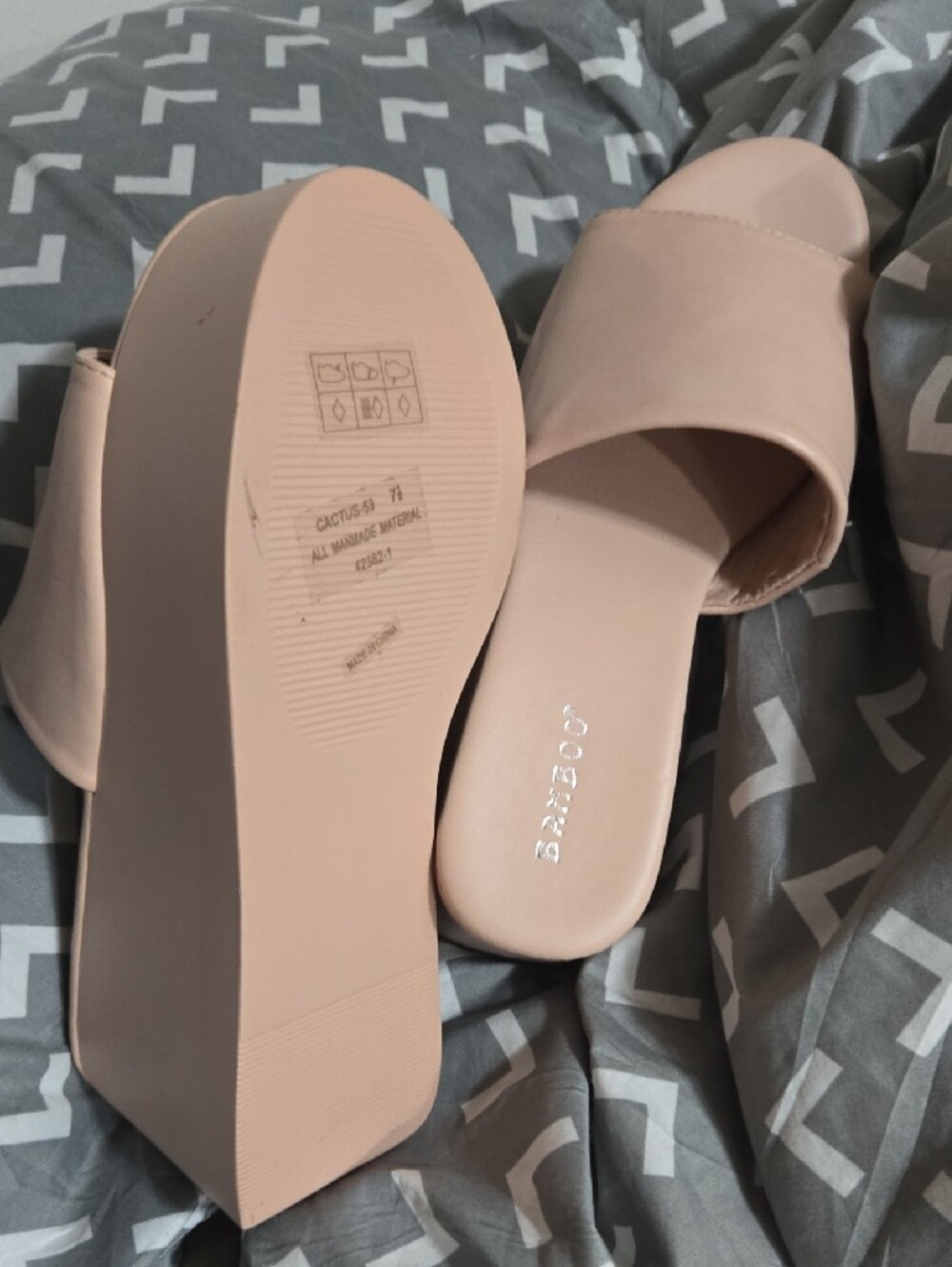 BAMBOO Nude Blush Platform Slide Sandals - Picture 2 of 5